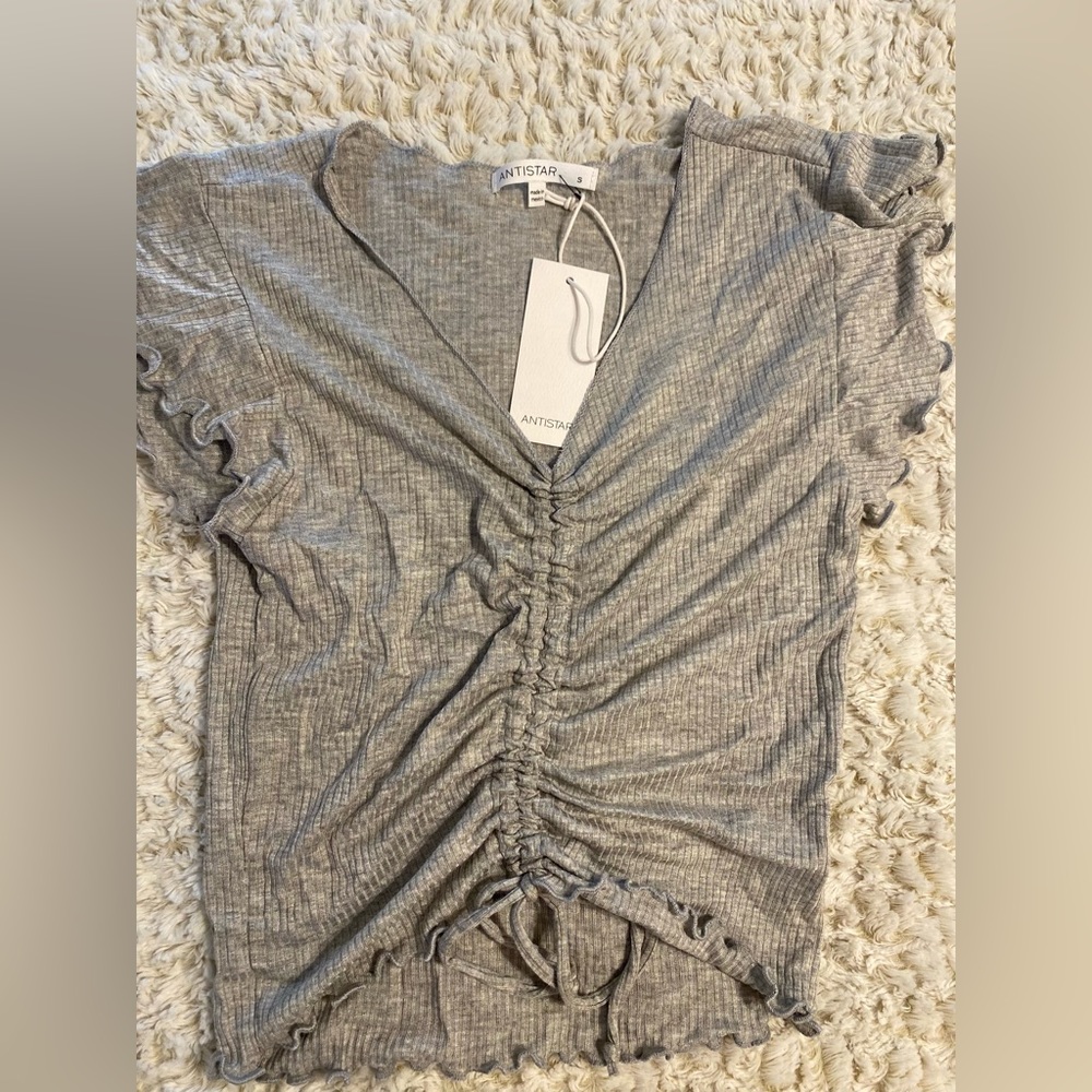 NWT Anistar Grey Cinched V-Neck Top - Picture 3 of 5